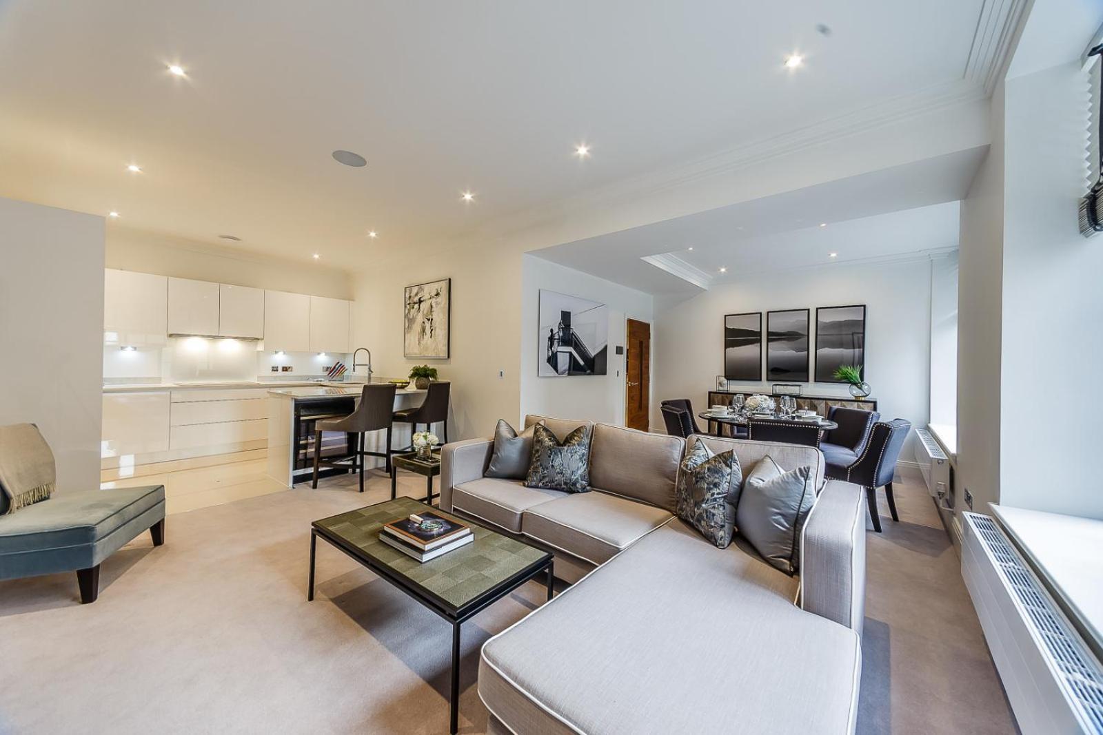 Palace Wharf Apartments Лондон Экстерьер фото