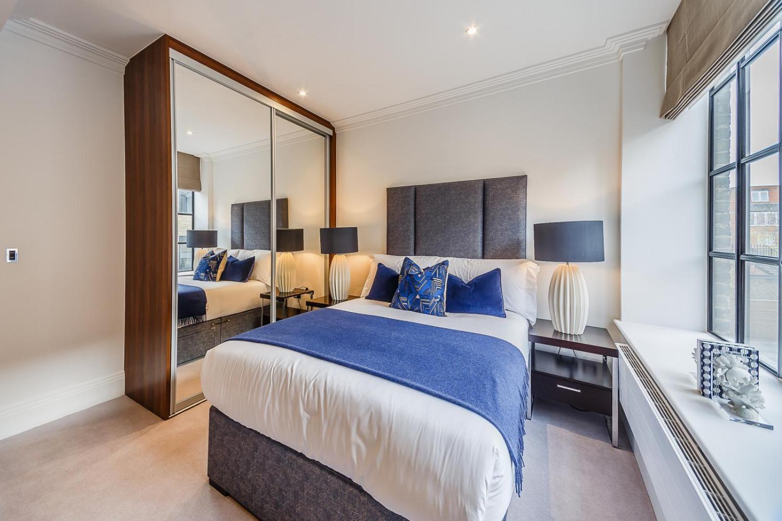 Palace Wharf Apartments Лондон Экстерьер фото